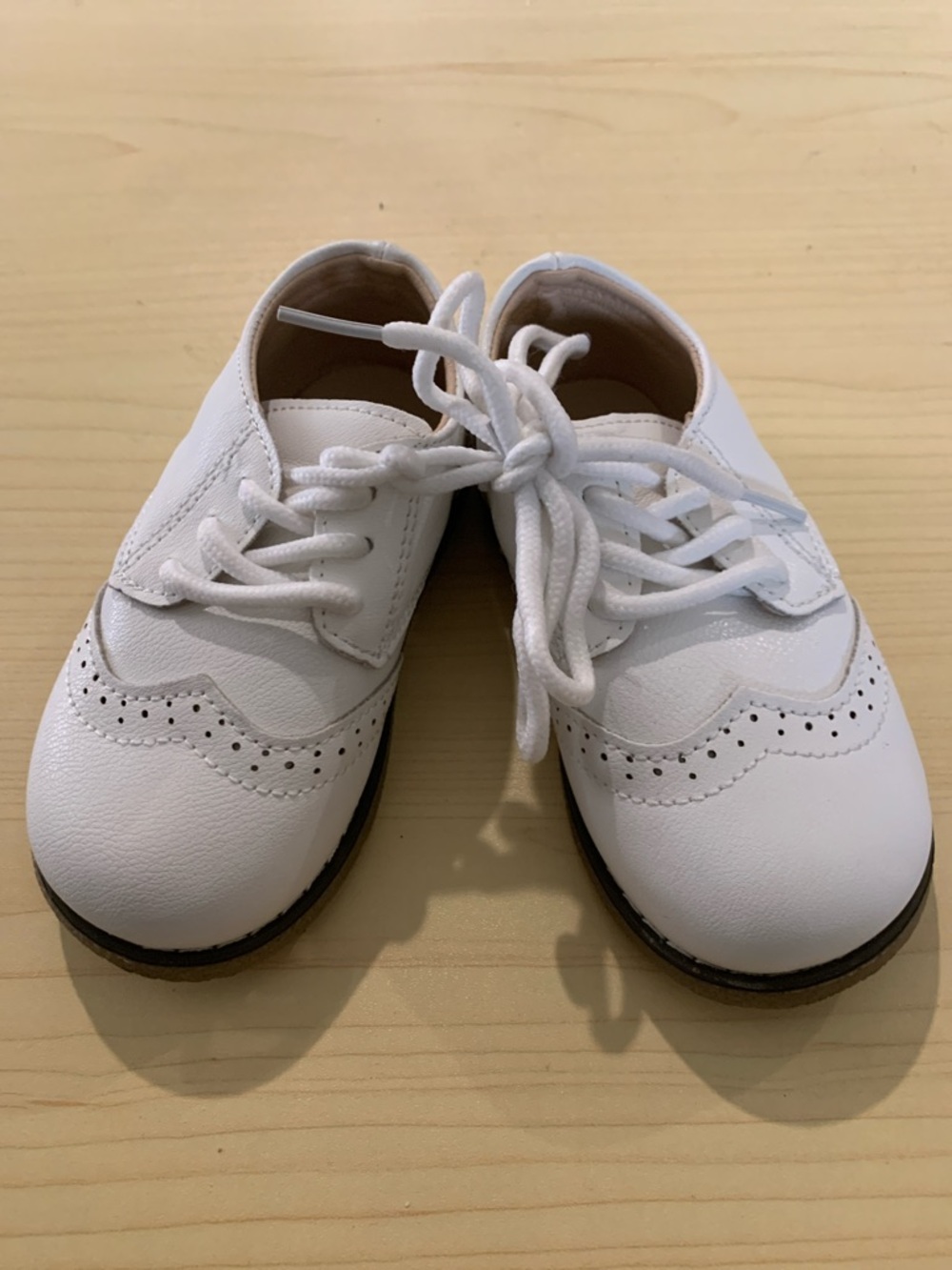 White Kids Lace-Up Brogue Dress Shoes